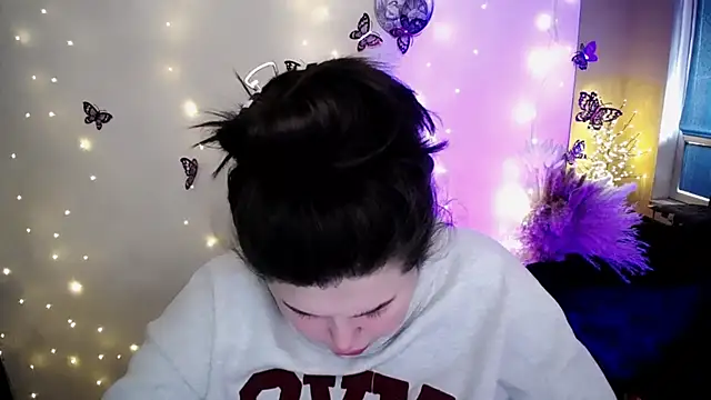 Czat XXX na żywo – Emily_Mo