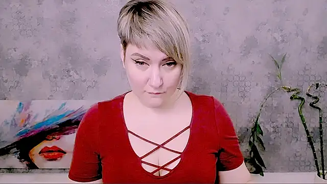 Czat XXX na żywo – Djullia