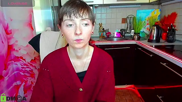 TayanaJons Adlı Modelin Canlı XXX Sohbeti