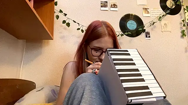 LaureenVielma: διαδικτυακό σόου στην κάμερα