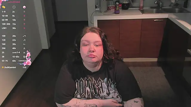 LilyBelll 网络视讯表演