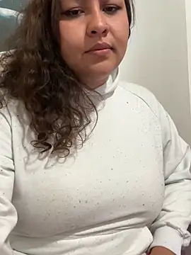 Larissa_Antonella – Naživo XXX chat