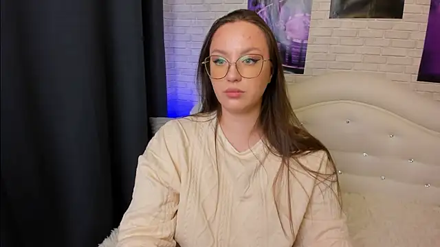 AuroraJade_ Live XXX Chat