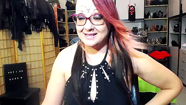 Chat +18 de LindaDaemonX ao vivo