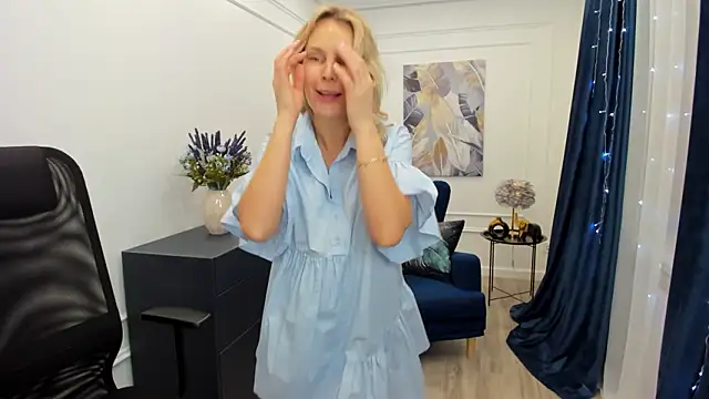 Sinty_Devis 现场XXX聊天