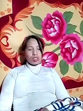 Gummiesu 网络视讯表演