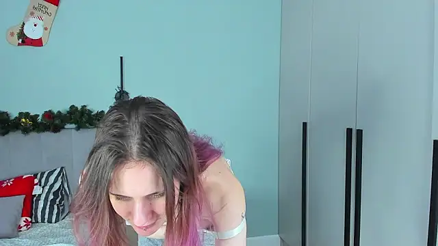 Chatroom XXX en direct de CathernBaille