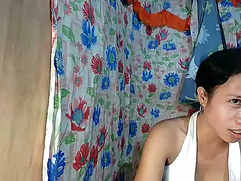 PinaySkinnyGirl Chat XXX live