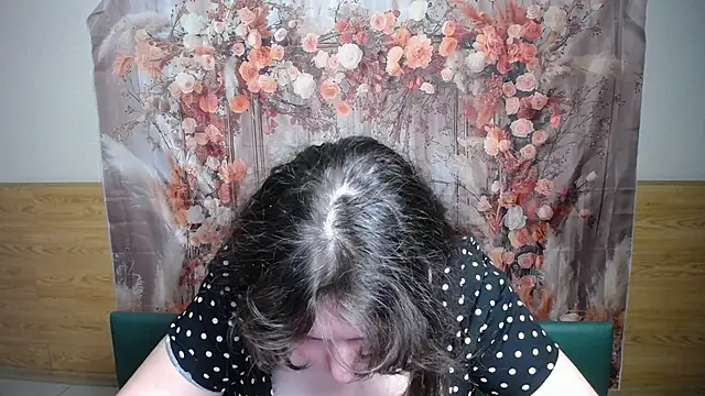 NeonilaLisova's Live XXX Chat