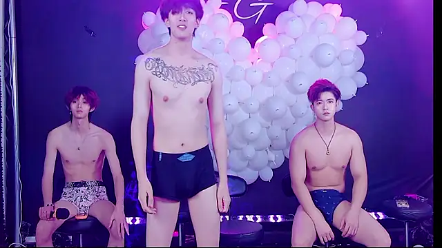 TNT-001's Live XXX Chat