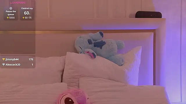 MollyHilton 网络视讯表演