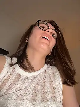 Eva_kinkystudent Adlı Modelin Canlı XXX Sohbeti