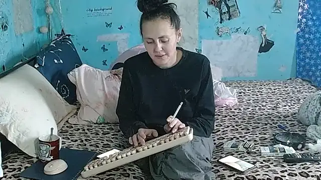 brighteyes77 即時 XXX 聊天