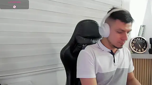 Rick_Adams Live XXX-Chat