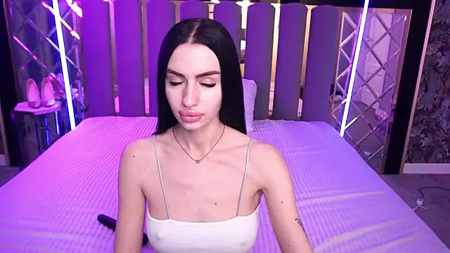 Snow_WhiteeeX's Live XXX Chat