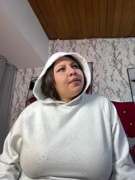 Larissa_Antonella Adlı Modelin Canlı XXX Sohbeti