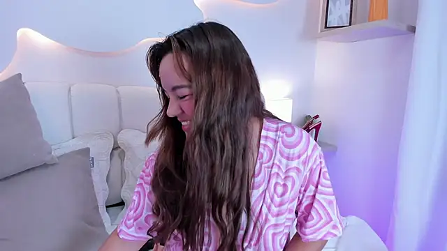 emilyrouss- Live XXX-Chat