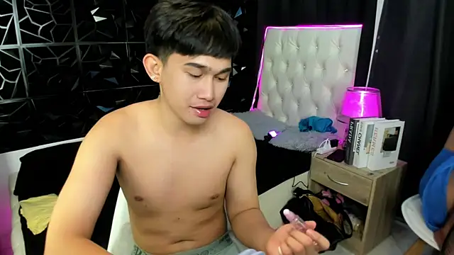 spoiledmycock 网络视讯表演