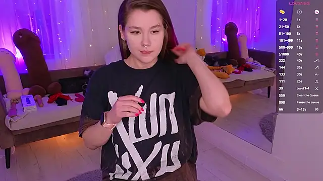 Mira_Falls 现场XXX聊天