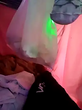 ParlousCarpet Adlı Modelin Web Kamerası Şovu