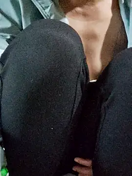 Congee-666 élő XXX-chatje