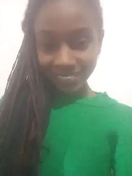 Aliis_Love 即時 XXX 聊天