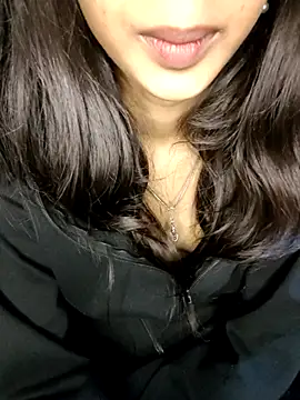 -AYUSHI01 – webcam-show