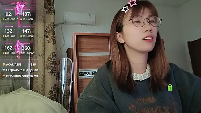 Lili_666's Live XXX Chat