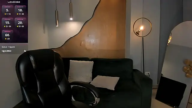 Онлайн чат XXX BellaThompsonX