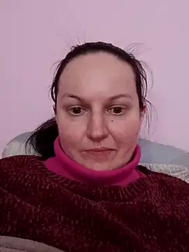 BustyLadyAlma Chat XXX in diretta