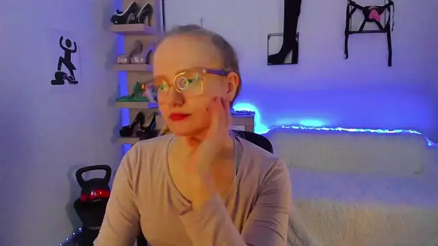 Chat XXX en directo de NancyHottie