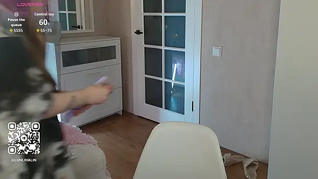 LightStar_18 Adlı Modelin Canlı XXX Sohbeti