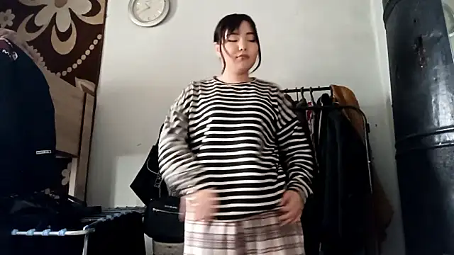 MollyAsian 即時 XXX 聊天