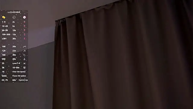 Živý XXX chat EffieHenri