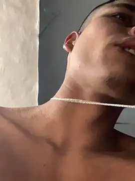 Emiliano_Reyes 网络视讯表演