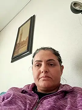 gini92 – Live XXX-chat