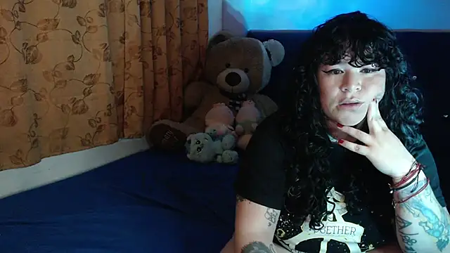 ANGELIQUE_KLANE 即時 XXX 聊天