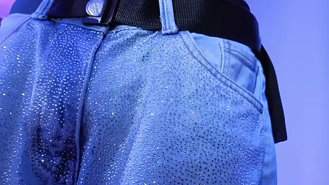 nova_salvatore 现场XXX聊天