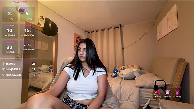 cloe_small 即時 XXX 聊天