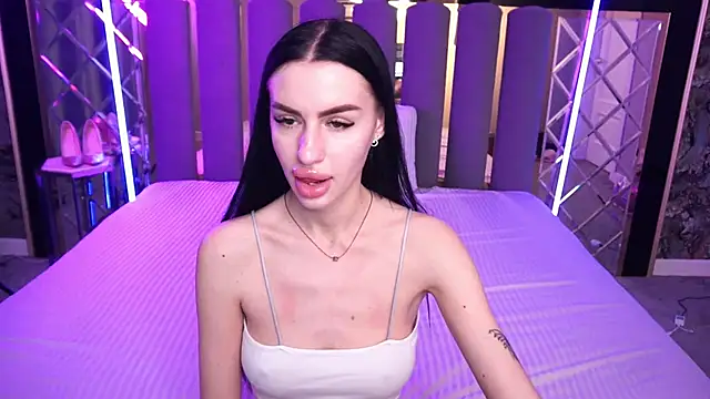 Snow_WhiteeeX 即時 XXX 聊天