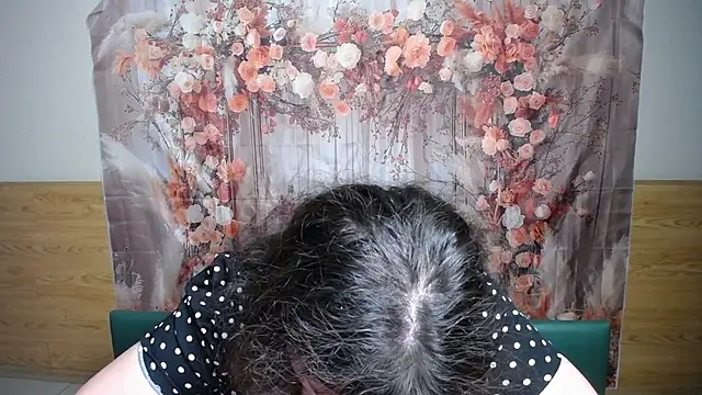 NeonilaLisova 即時 XXX 聊天