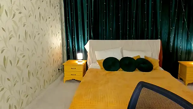 دردشة LunaFlinn الجنسية المباشرة