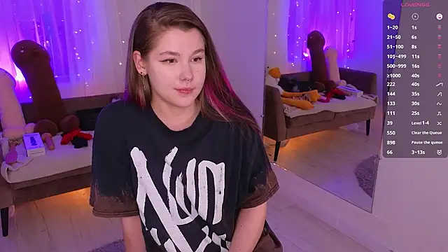 Mira_Falls: απευθείας συνομιλία ΧΧΧ