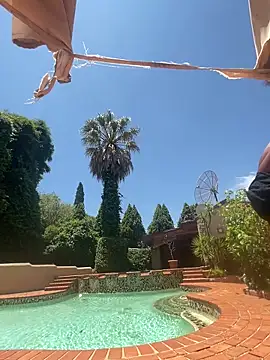 Chat +18 de xXXSexyamazon ao vivo