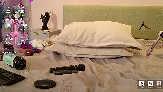 MilkMeSoftly: онлайн-секс-чат