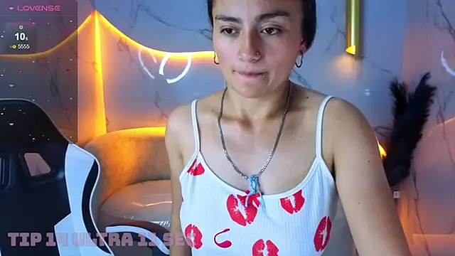 Chat +18 de Sweet_Morita_Tx ao vivo