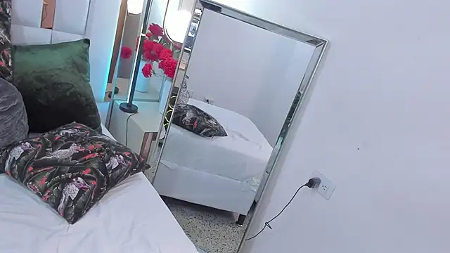 Онлайн чат XXX estrellavega