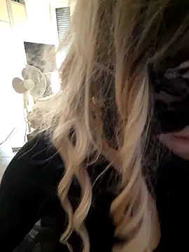 NaughtyCatgirl Webcamshow