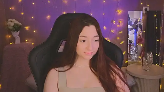 YasmineWest Live XXX Chat