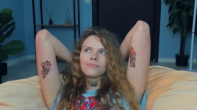 RayaNenlia 现场XXX聊天